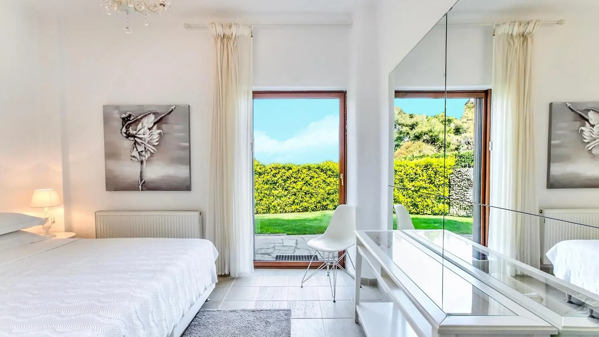 The Sani Jewels, Villa Urania Greece
